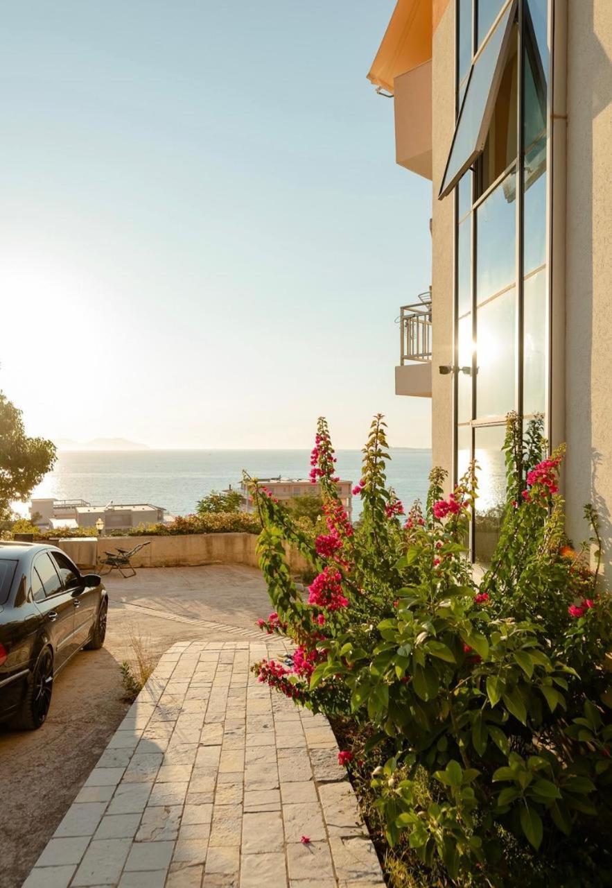 Sea View Apartment Vlorë Exterior foto